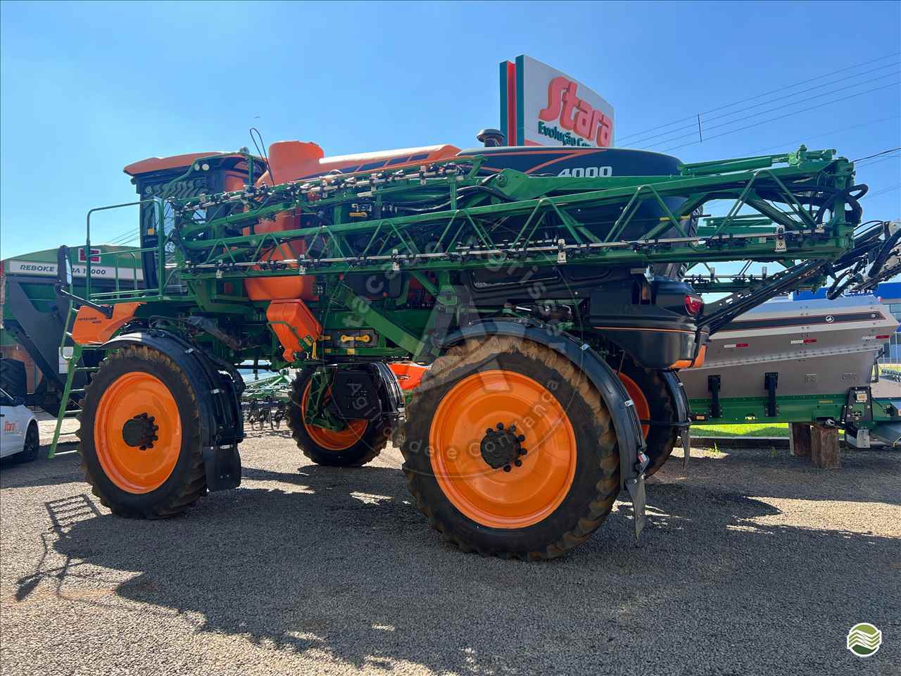 PULVERIZADOR STARA IMPERADOR 4000 Tração 4x4 Atacado Agrisser VACARIA RIO GRANDE DO SUL RS